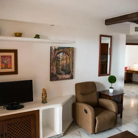 Piso Estilo Mediterraneo A 200m De La Playa Apartment *