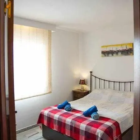 Piso Estilo Mediterráneo A 200m De La Playa