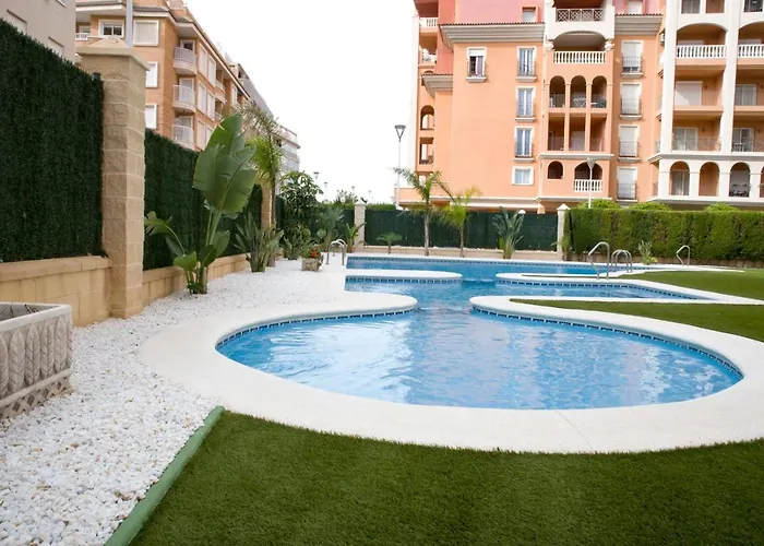 Piso Estilo Mediterraneo A 200m De La Playa *