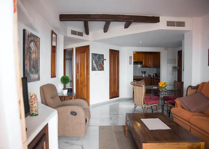 Piso Estilo Mediterraneo A 200m De La Playa