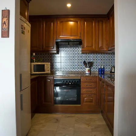 Piso Estilo Mediterraneo A 200m De La Playa Apartmán